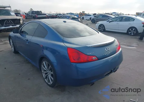 2008 Infiniti G37 Journey из США, поврежденный, VIN JNKCV64E08M121332
